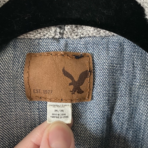 NWOT American Eagle Denim Jacket Hoodie - Picture 3 of 5